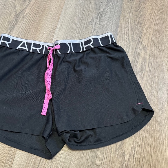 Youth Under Armour Play Up 3.0 Shorts - Picture 4 of 4